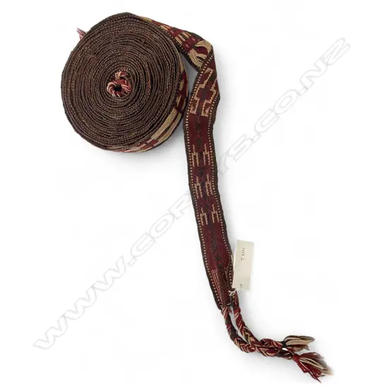 A wool tent band,